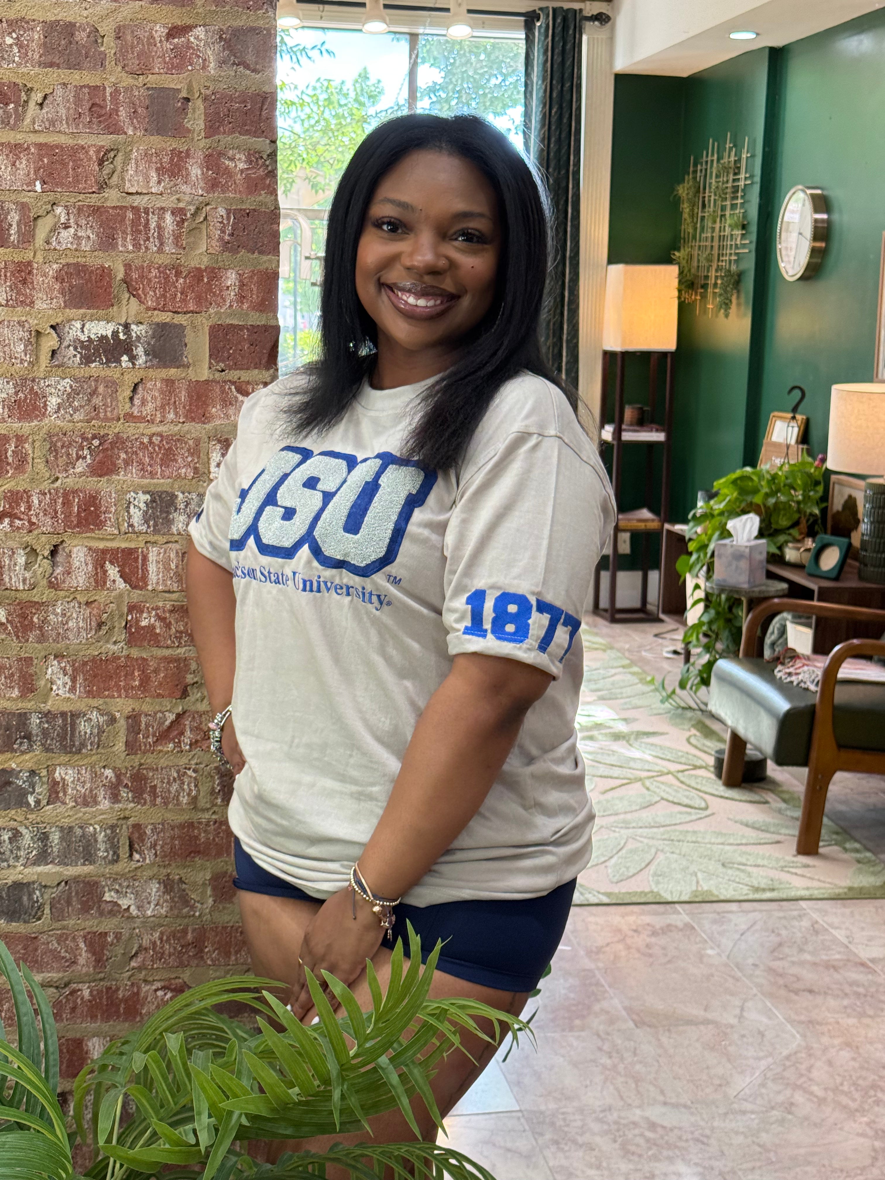 THEE Yard Classic Luxe Tee (UNISEX)