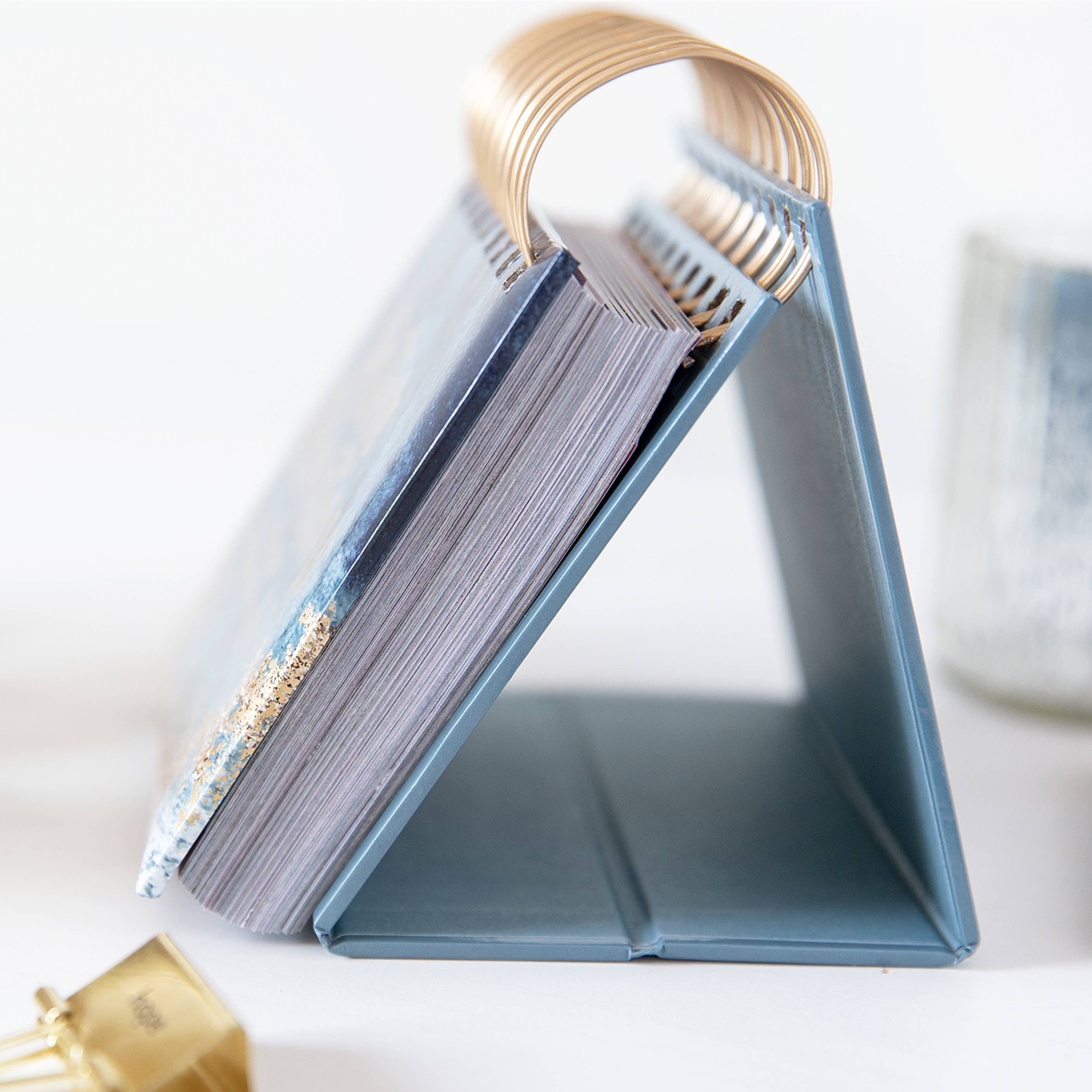 Inspirational Perpetual Desk Easels, Positive Affirmations